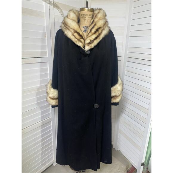 Vintage 50s 60s Women's Black Swing Coat Fur Fix Collar Jackie O Medium - Picture 1 of 13